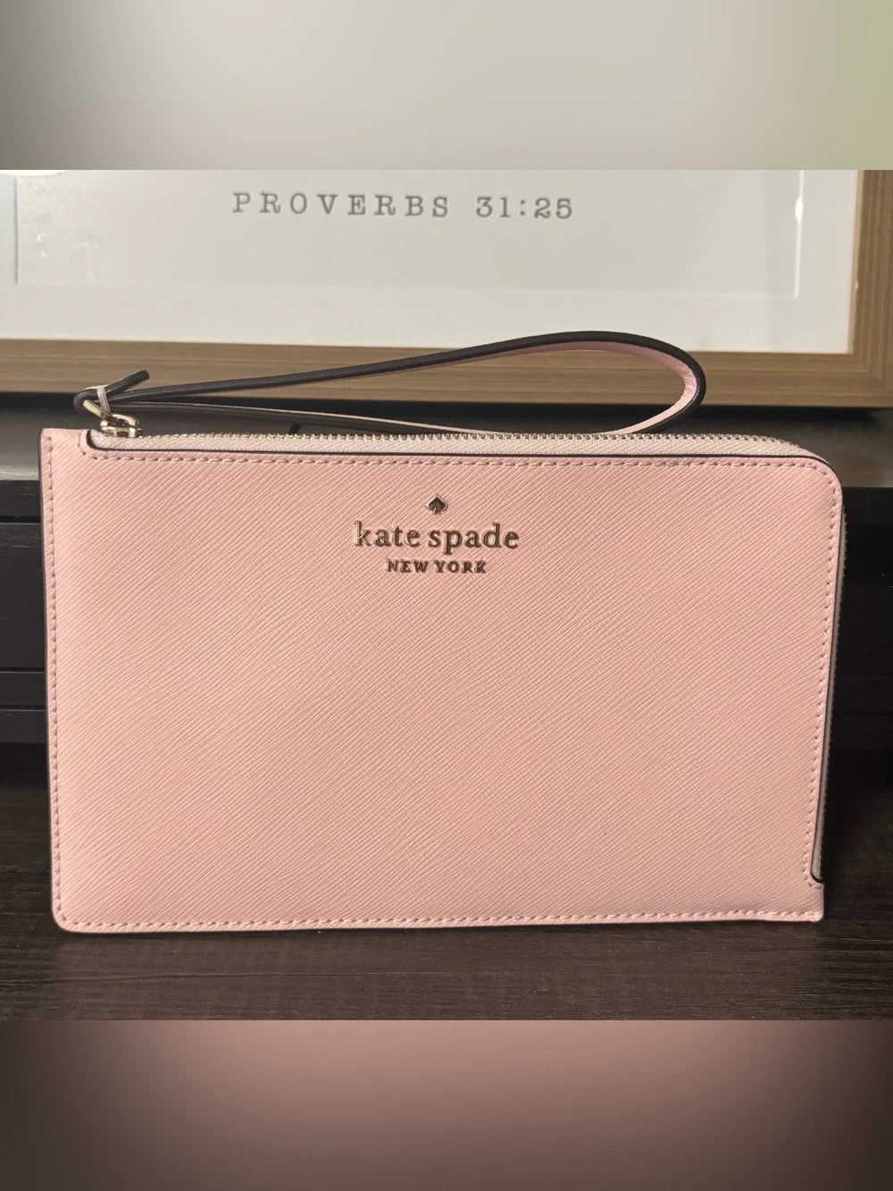 Kate Spade Staci Medium L-Zip Wristlet in Saffiano Leather